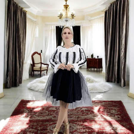 Дълъг ръкав - Ie Traditionala Doris 15