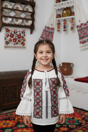 Fete - Ie traditionala fetite Afrodita 3