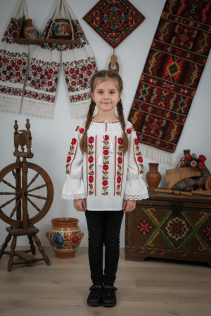 Copii - Ie traditionala fetite Robertina