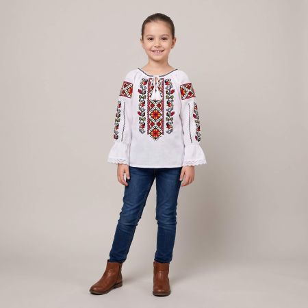 Copii - Ie traditionala fetite Raluca 2