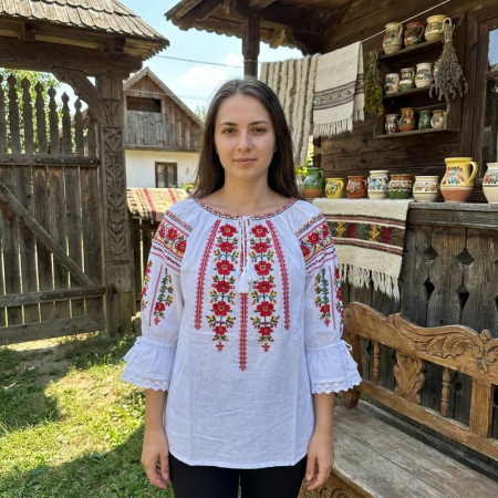 Бродирани блузи - Елегантна Теодора 7