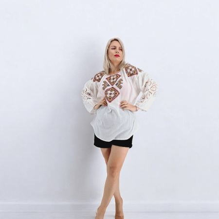 Maneca lunga - Ie Traditionala Alexis
