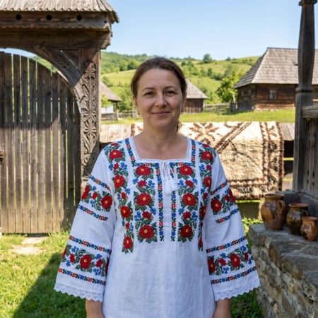 Ii traditionale - Ie Traditionala Marta 57