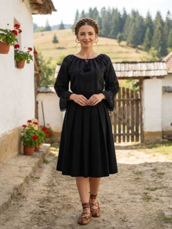 Maneca 3/4 - Ie Traditionala Negruta 8