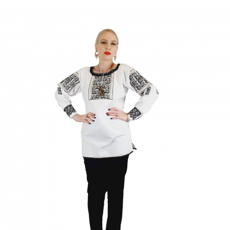 Дамски ризи с бродерия - Стилна блуза Pemota №63