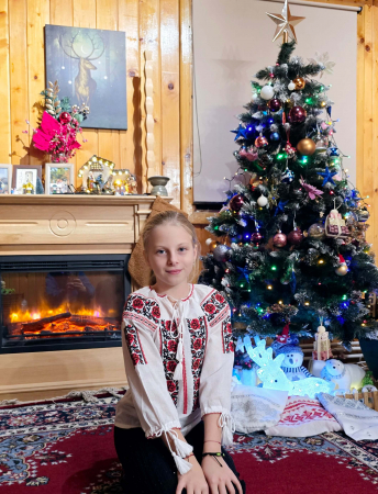 Блузи за момичета с бродерия - Изящна блуза за момичета Trandafira