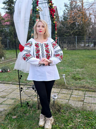 Ie Traditionala Teodora 4 [1]