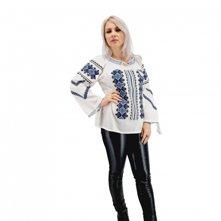 Maneca lunga - Ie Traditionala Toni 13