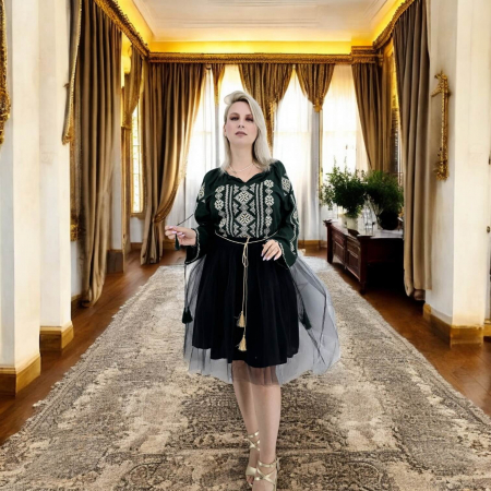 Maneca lunga - Ie traditionala Melvina