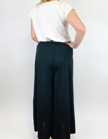 Pantaloni tip culottes- dama [1]