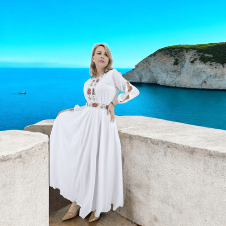 Елегантни рокли - Rochie alba stilizata traditional Afroditha 2