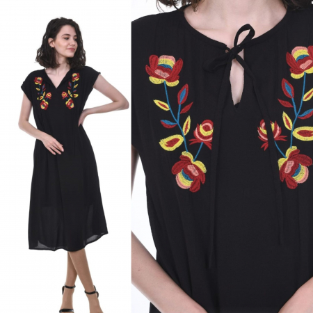 Рокли с бродерия - Rochie cu motive traditionale Antoaneta 4