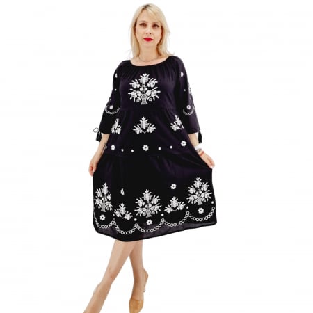 Рокли с бродерия - Rochie Brodata Traditional  Atena 5
