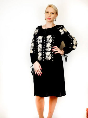 Rochii traditionale - Rochie Traditionala Brodata Vali 2