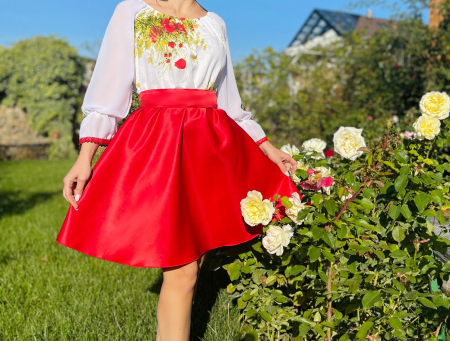 Елегантни рокли - Rochie cu motive florale eleganta Teuta