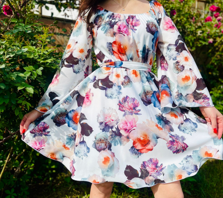 Елегантни рокли - Rochie din voal cu imprimeu floral Delia 2
