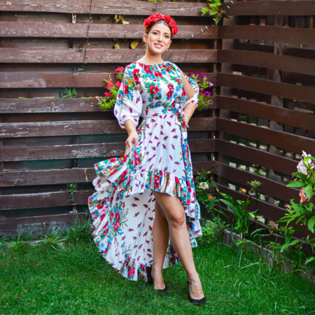 Елегантни рокли - Rochie eleganta asimetrica cu motive florale - Geta