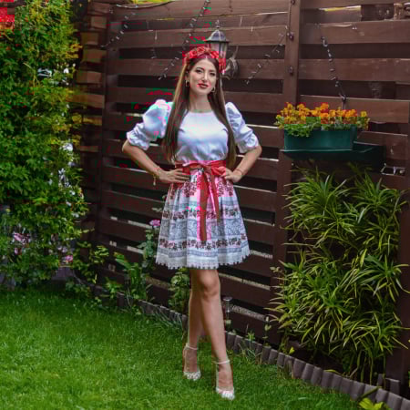 Rochii Elegante - Rochie Matilde Flowers Red Midi