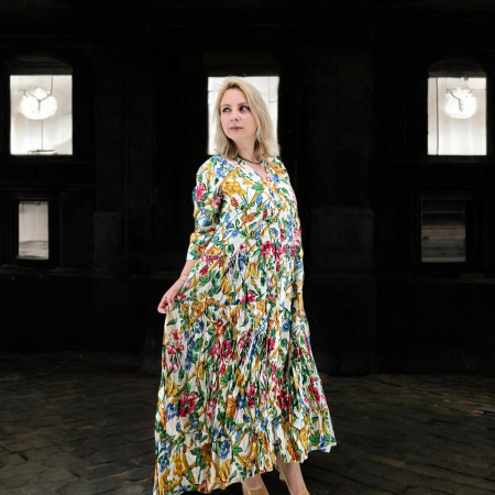 Rochie lungă vaporoasă cu imprimeu floral multicolor [2]