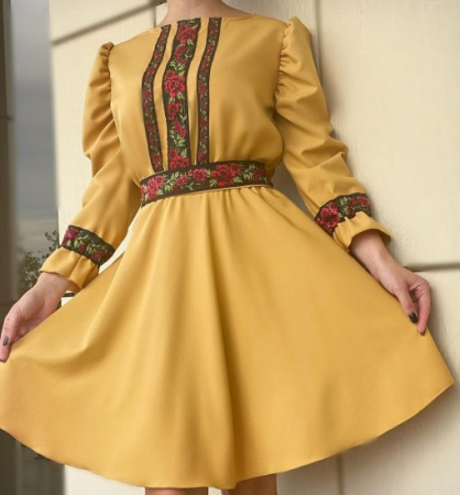 Rochii Elegante - Rochie Traditionala Trandafira