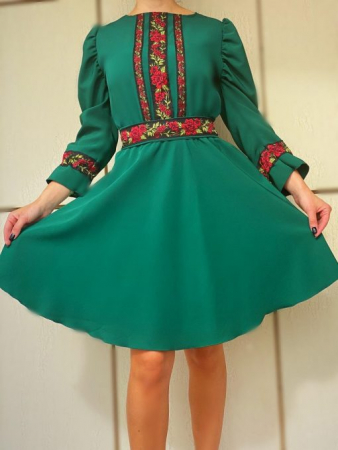Rochii Elegante - Rochie Traditionala Trandafira