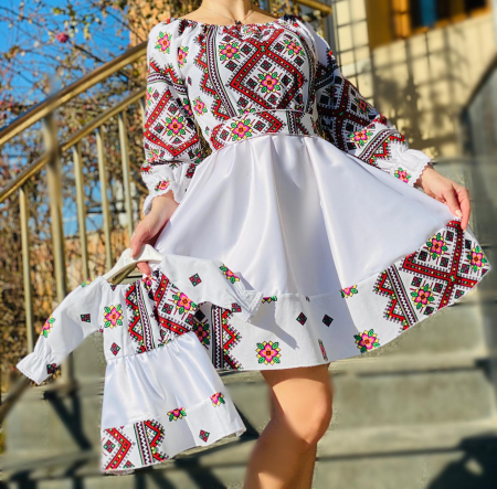 Rochii Elegante - Rochie stilizata Traditionala Laura 3