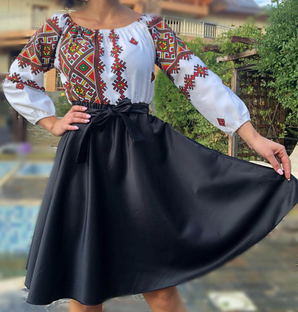 Rochie Traditionala Laura 17 [2]