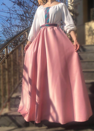 Rochii Elegante - Rochie stilizata cu motive traditionale lunga Margareta