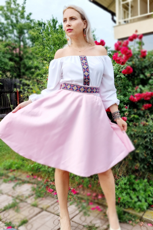Rochie stilizata cu motive traditionale Margareta [8]