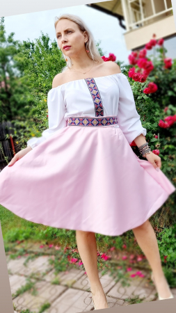Rochii Elegante - Rochie stilizata cu motive traditionale Margareta