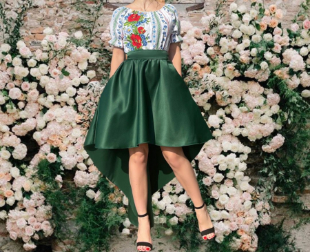 Елегантни рокли - Rochie stilizata traditional asimetica cu maci