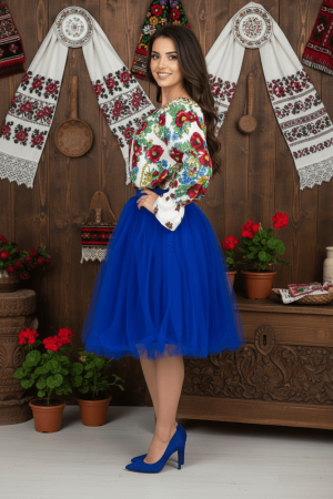 Rochie stilizata traditional cu tulle [1]