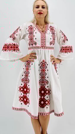 Рокли с бродерия - Rochie traditionala Anabela 23