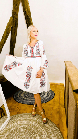 Rochie Traditionala Anabela 30 [9]