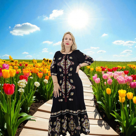 Рокли с бродерия - Елегантна рокля с бродерия Mariana