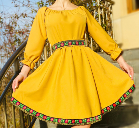 Елегантни рокли - Rochie Traditionala Andreea