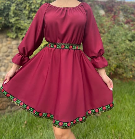 Елегантни рокли - Rochie Traditionala Andreea 2