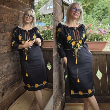 Рокли с бродерия - Rochie Traditionala Anne 7