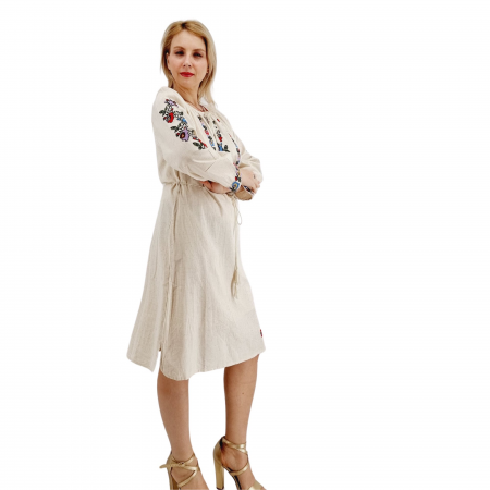 Rochie Traditionala cu broderie Iris 5 [2]