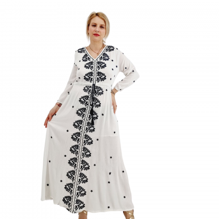 Рокли с бродерия - Rochie Traditionala cu broderie Sabina 3