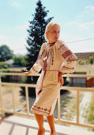 Rochie Traditionala cu broderie Iris [1]