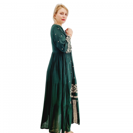 Rochie Traditionala cu broderie Melania [3]