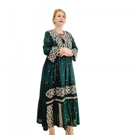 Rochie Traditionala cu broderie Melania [2]