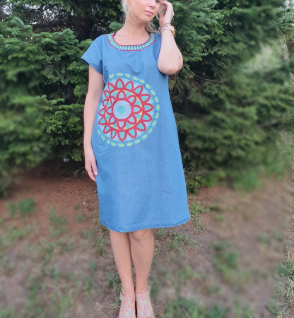 Рокли с бродерия - Rochie Traditionala din denim Sanda 28
