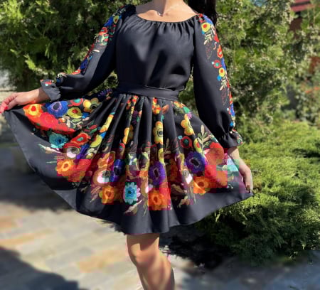 Стилна рокля Tonia [0]