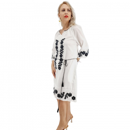 Rochie Traditionala Dorina [4]