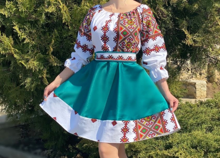 Rochie stilizata Traditionala Laura 3 [3]