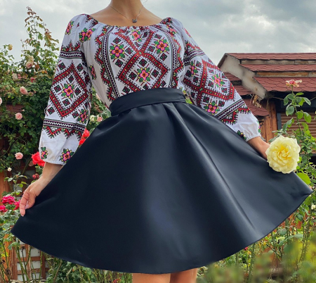 Rochie Traditionala Laura 17 [1]