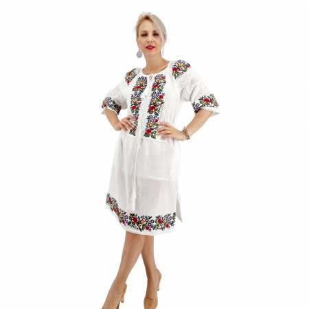 Рокли с бродерия - Rochie traditionala Magdalena 7