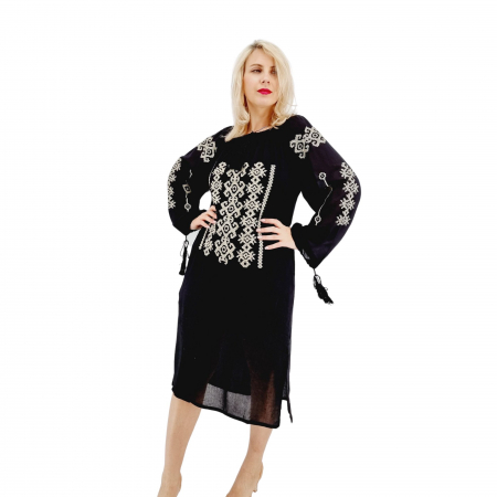 Rochie Traditionala Mihaela 7 [2]